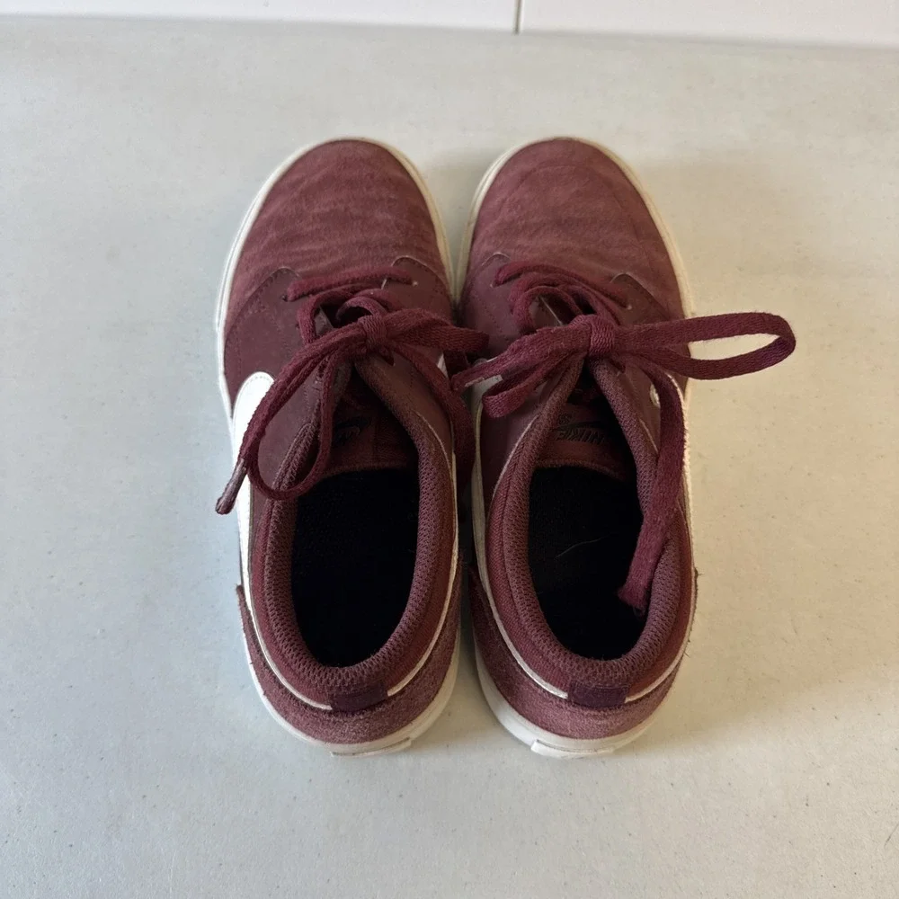 Nike Boys SB Portmore II Maroon Suede Skate Sneakers 905208-600 Size 4Y